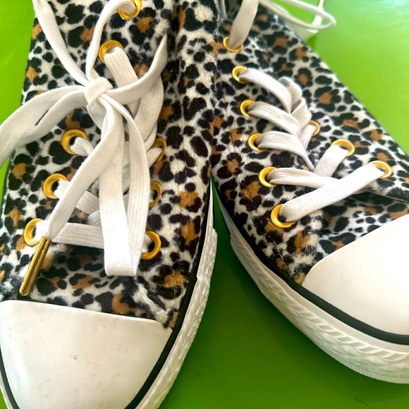 Leopard Print Converse - Picture 2 of 3